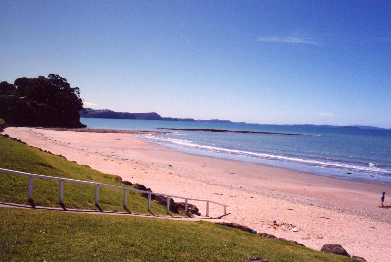 Red Beach Garden Cottage Exterior photo